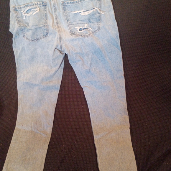 American Eagle Outfitters Light Blue Denim Jeans - Picture 2 of 5